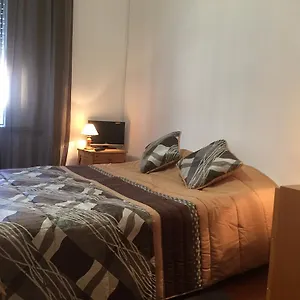 Residencia Almirante Affittacamere